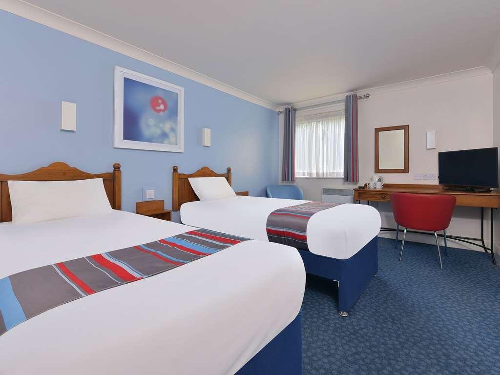 Travelodge Derby Chaddesden Стая снимка