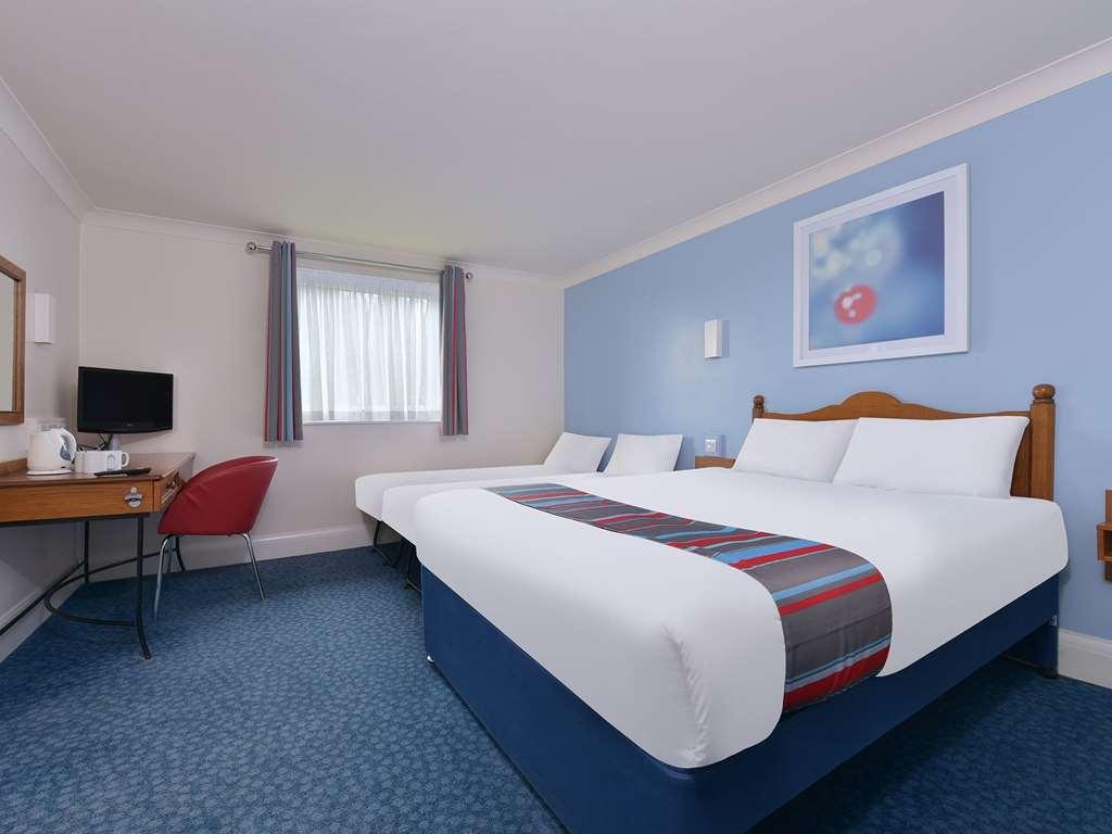 Travelodge Derby Chaddesden Стая снимка